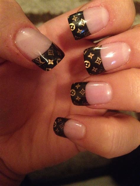 new Louis Vuitton nails